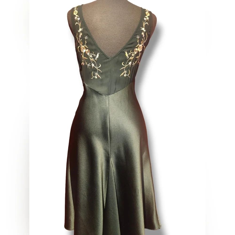 Satin dress with embroidery. Size 10. Plunging Neckline. - Picture 9 of 12